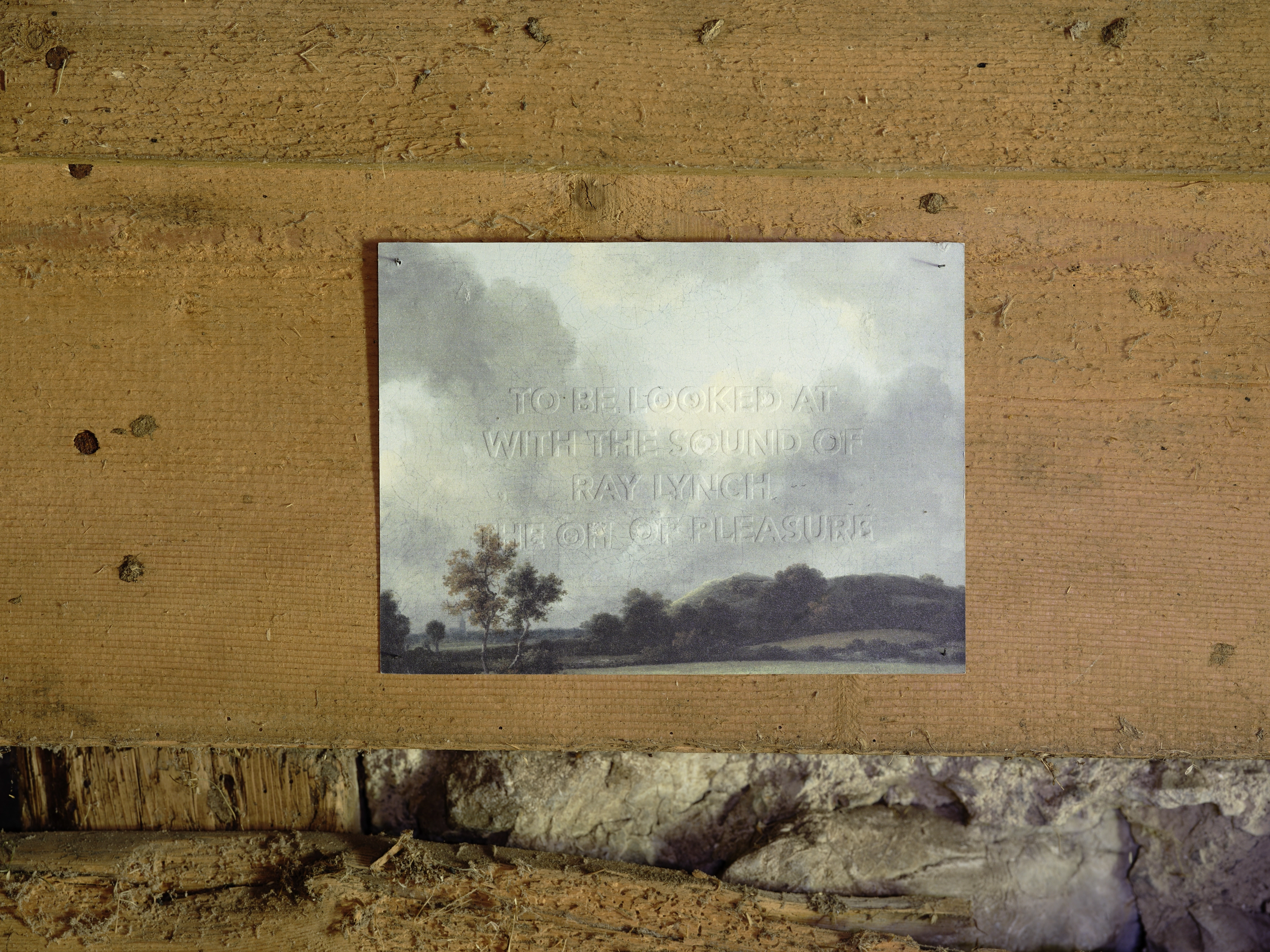 Maria Loboda – An exhausted Dr. John Dee enjoys the view towards the lake, 2021 – Foto: David Aebi